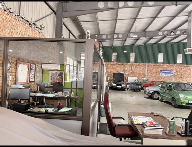 780M² BUILDING TO LET IN NEWCASTLE CENTRAL